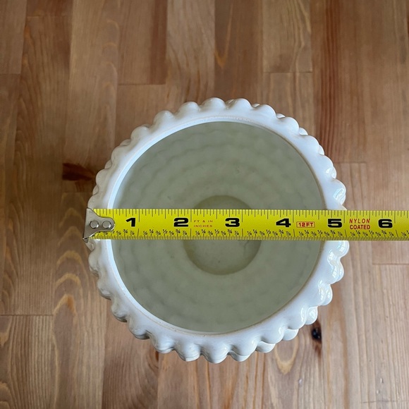 Blue And White Pinecone Ombre Ceramic Planter / Vase - Picture 4 of 5